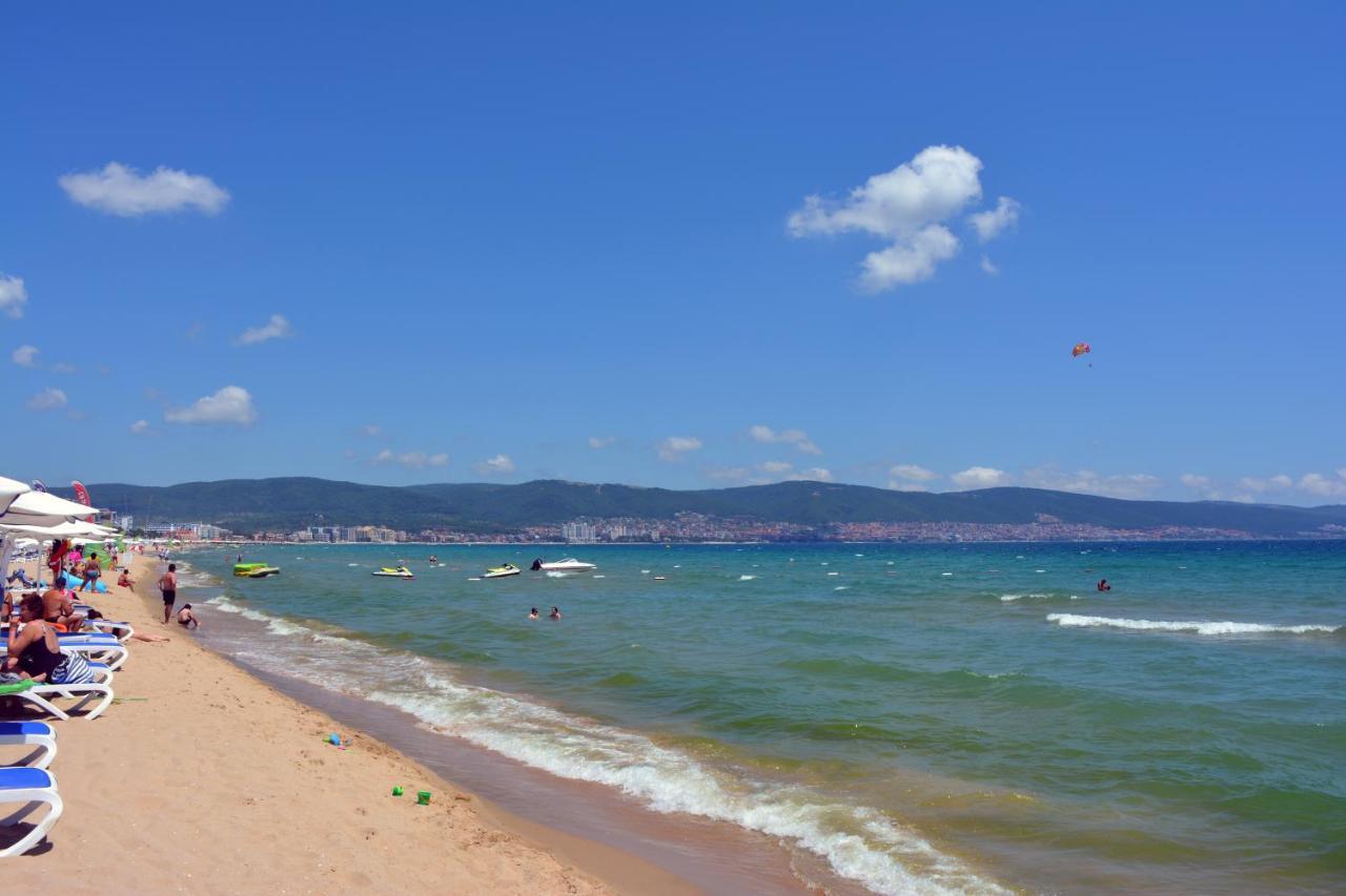 Hotel Lotus Family - Free Parking Sunny Beach