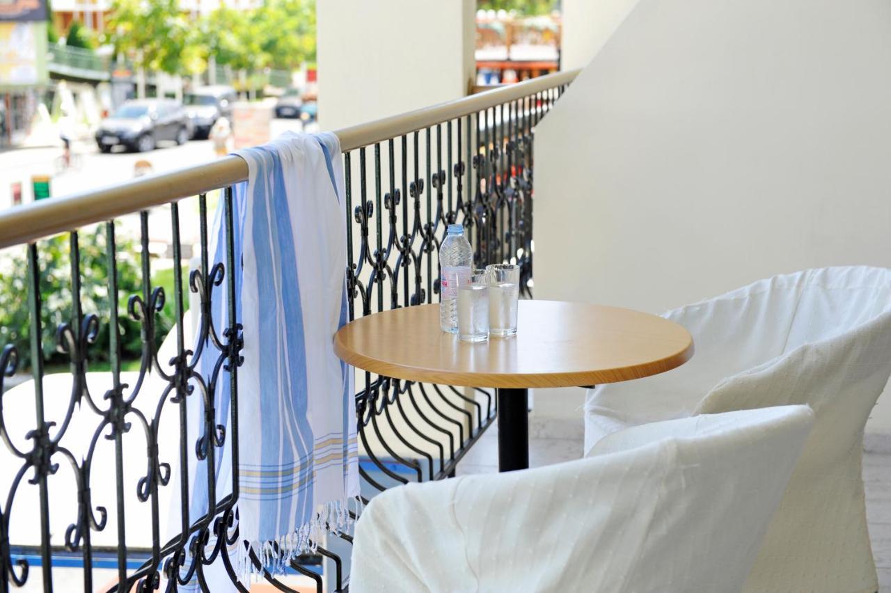 Hotel Lotus Family - Free Parking 3*